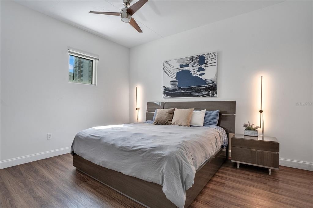 525 E Jackson Street - Photo 46