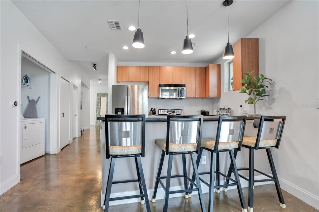 525 E Jackson Street - Photo 35
