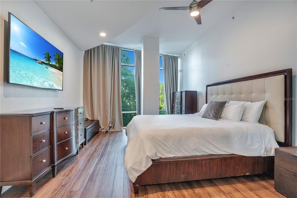 525 E Jackson Street - Photo 37