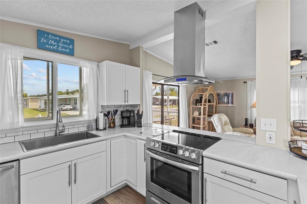 611 La Jolla Circle - Photo 6