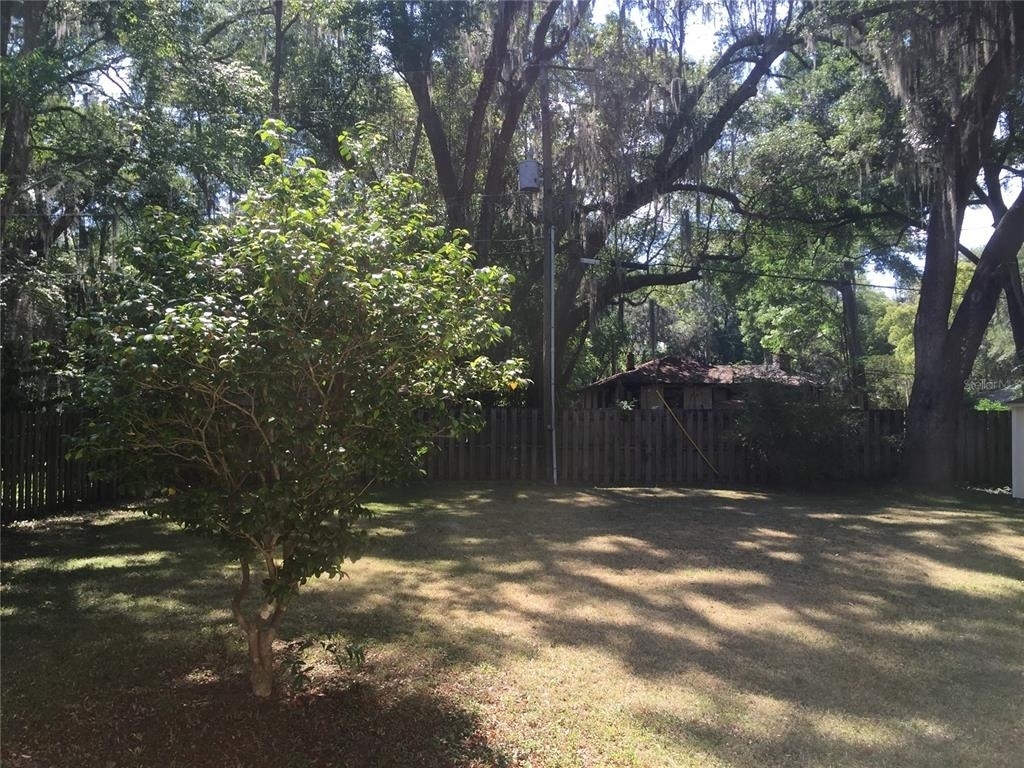 102 Nw 24th Street - Photo 9