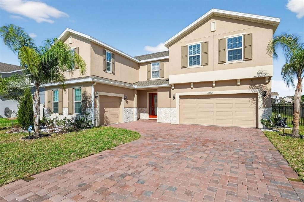6070 Sierra Crown Street - Photo 1