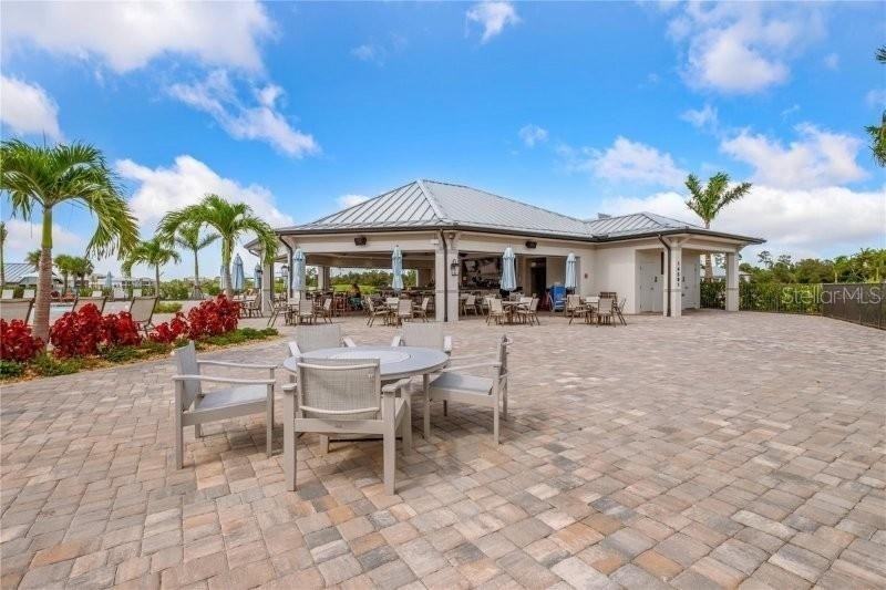 14071 Heritage Landing Boulevard - Photo 4