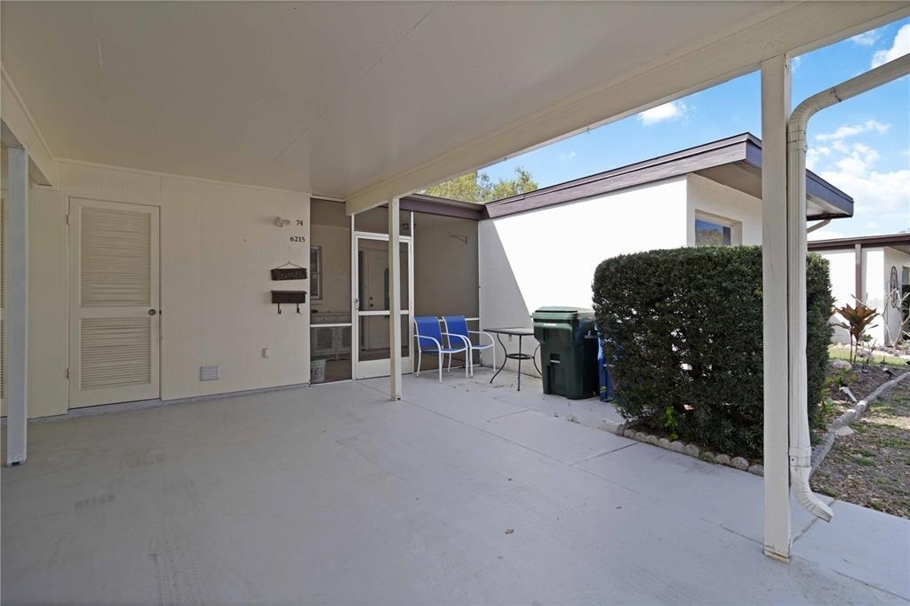 6215 Green View Circle - Photo 2