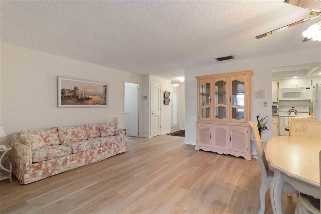 6215 Green View Circle - Photo 14