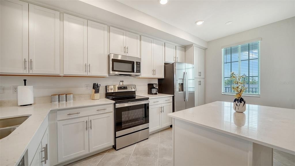 12180 Wellen Golf Street - Photo 5
