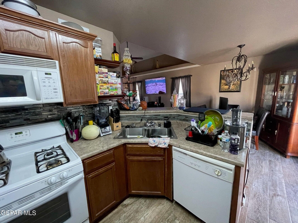 11749 Mesquite Miel Drive - Photo 5