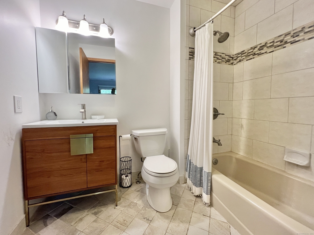 314 Erskine Road - Photo 26