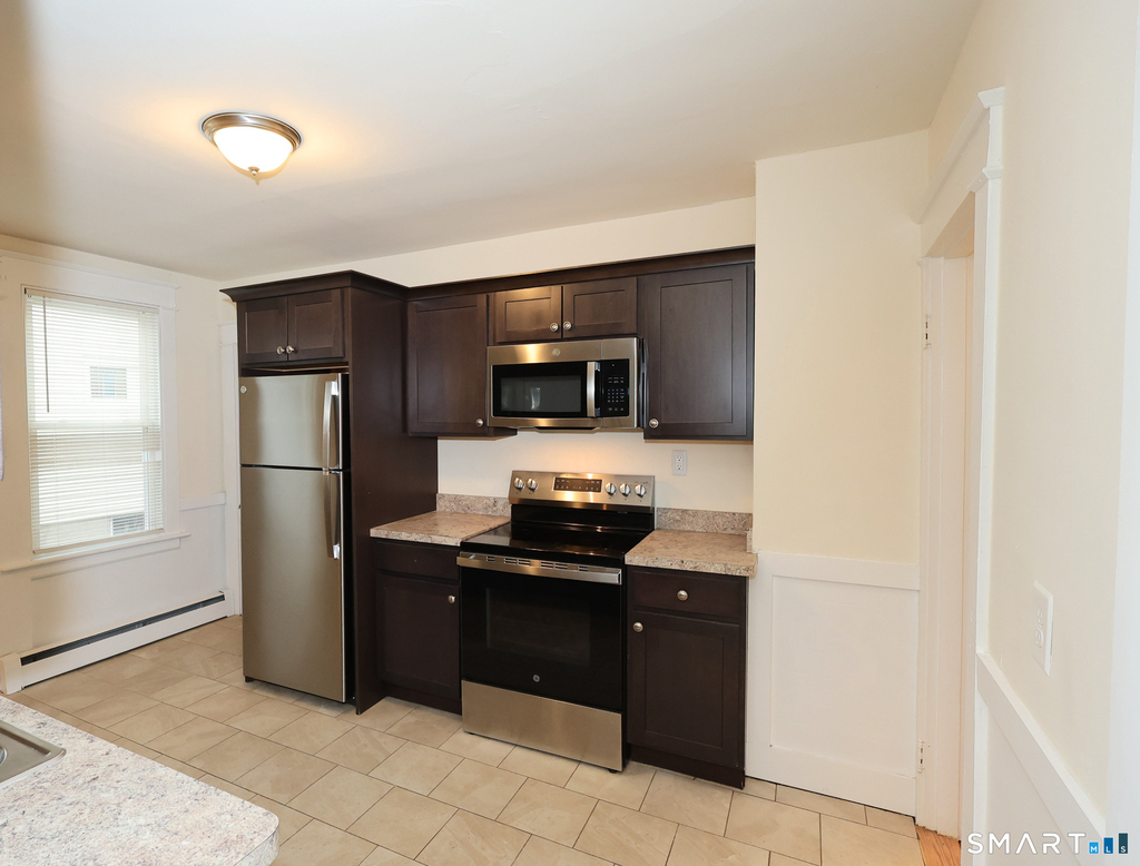 146 Division Street - Photo 4