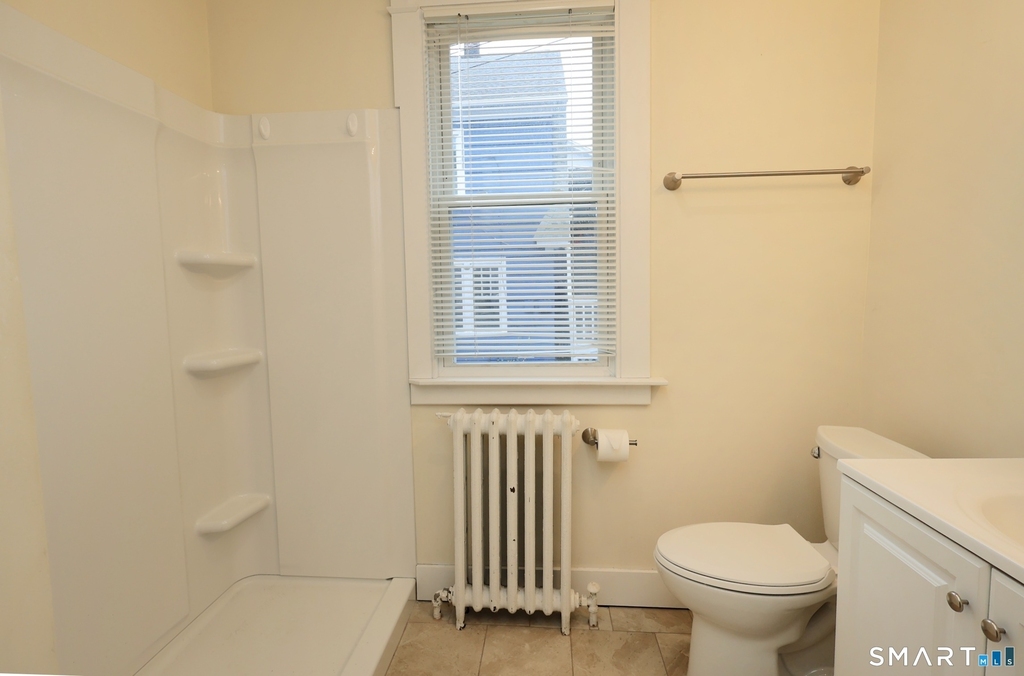 146 Division Street - Photo 17