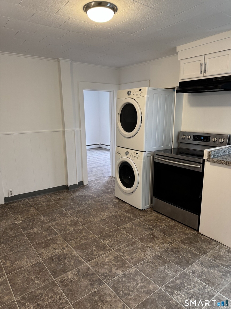 70 Woodbine Street - Photo 9