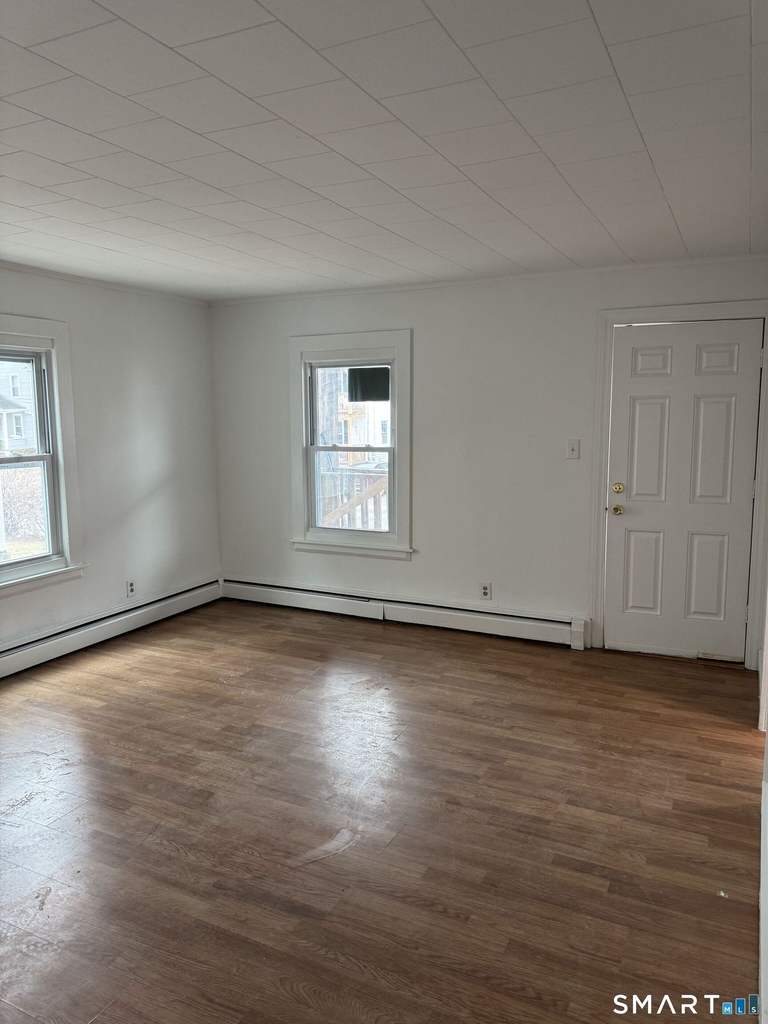 70 Woodbine Street - Photo 14