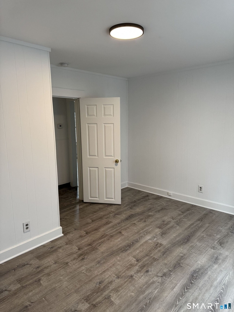 70 Woodbine Street - Photo 12