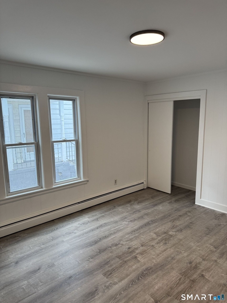 70 Woodbine Street - Photo 13