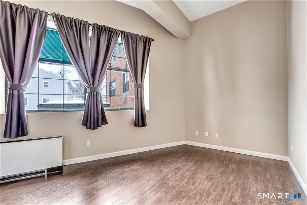 25 Grand Street - Photo 11