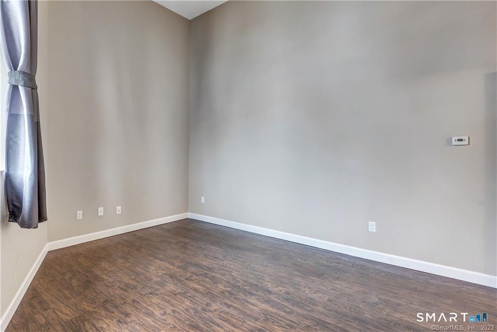 25 Grand Street - Photo 15