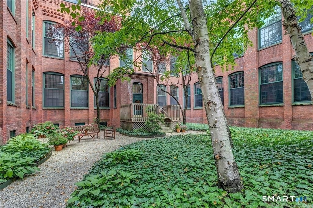 25 Grand Street - Photo 20