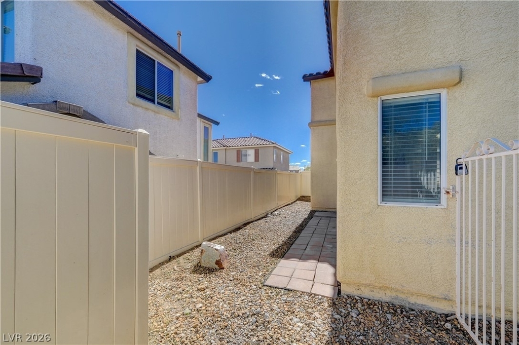 8269 New Leaf Avenue - Photo 40