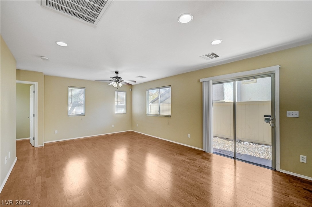 8269 New Leaf Avenue - Photo 9