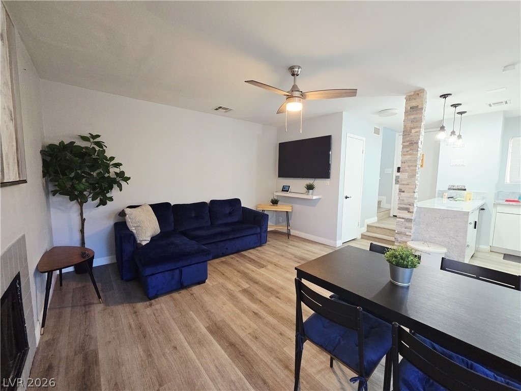 5045 Spencer Street - Photo 2