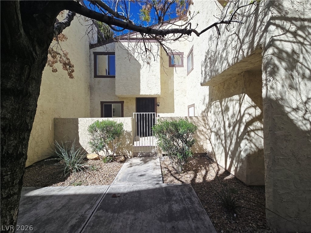 5045 Spencer Street - Photo 14