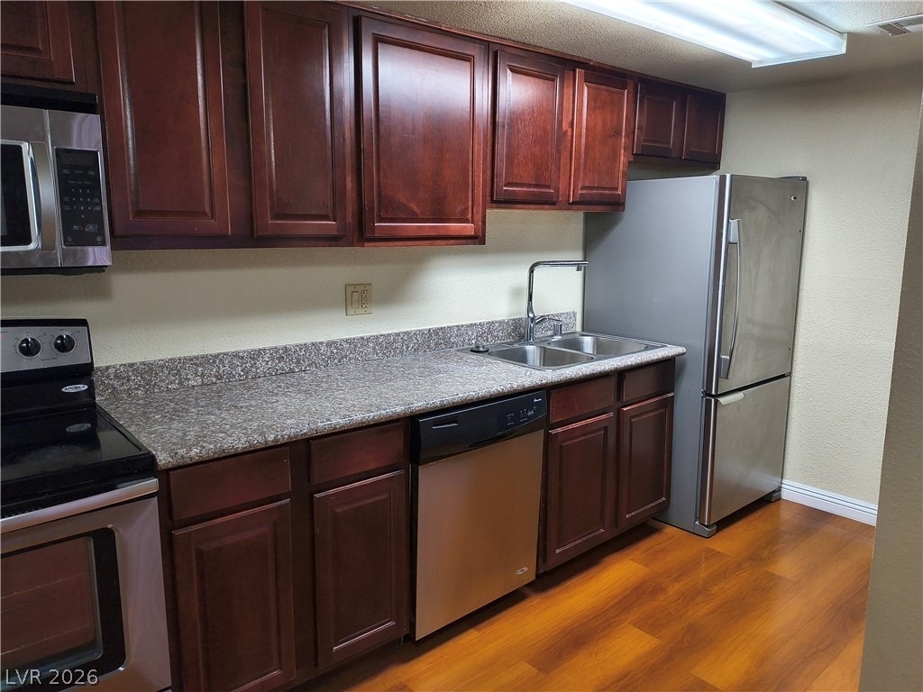 4320 Sandy River Drive - Photo 2