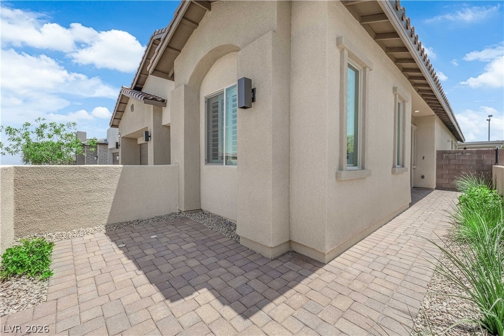 11909 Pippa Avenue - Photo 17