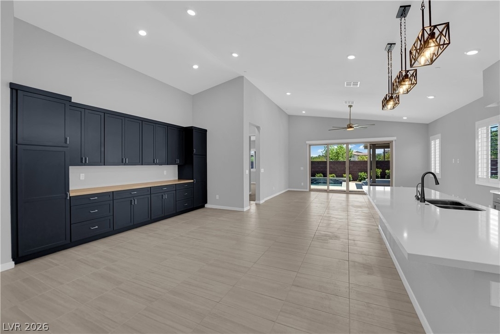 11909 Pippa Avenue - Photo 4