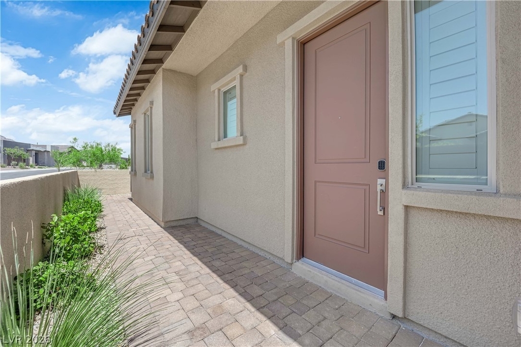 11909 Pippa Avenue - Photo 18