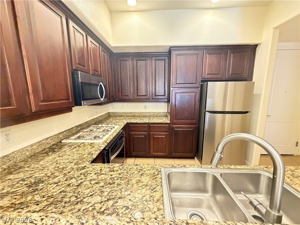 38 E Serene Avenue - Photo 9
