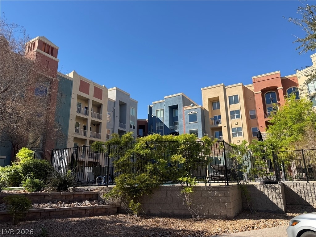 38 E Serene Avenue - Photo 3