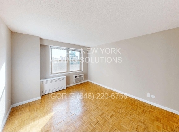 310 Greenwich Street - Photo 2
