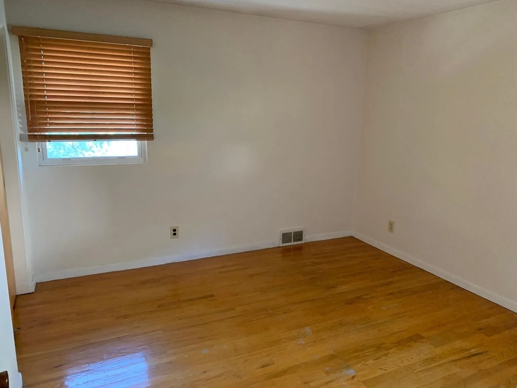 3137 Belmont Avenue - Photo 27
