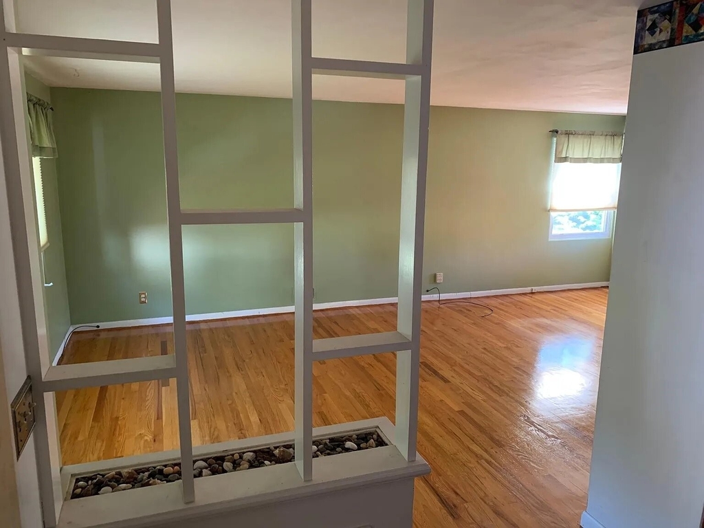 3137 Belmont Avenue - Photo 10