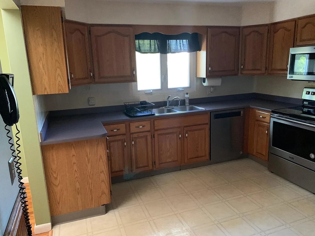 3137 Belmont Avenue - Photo 18