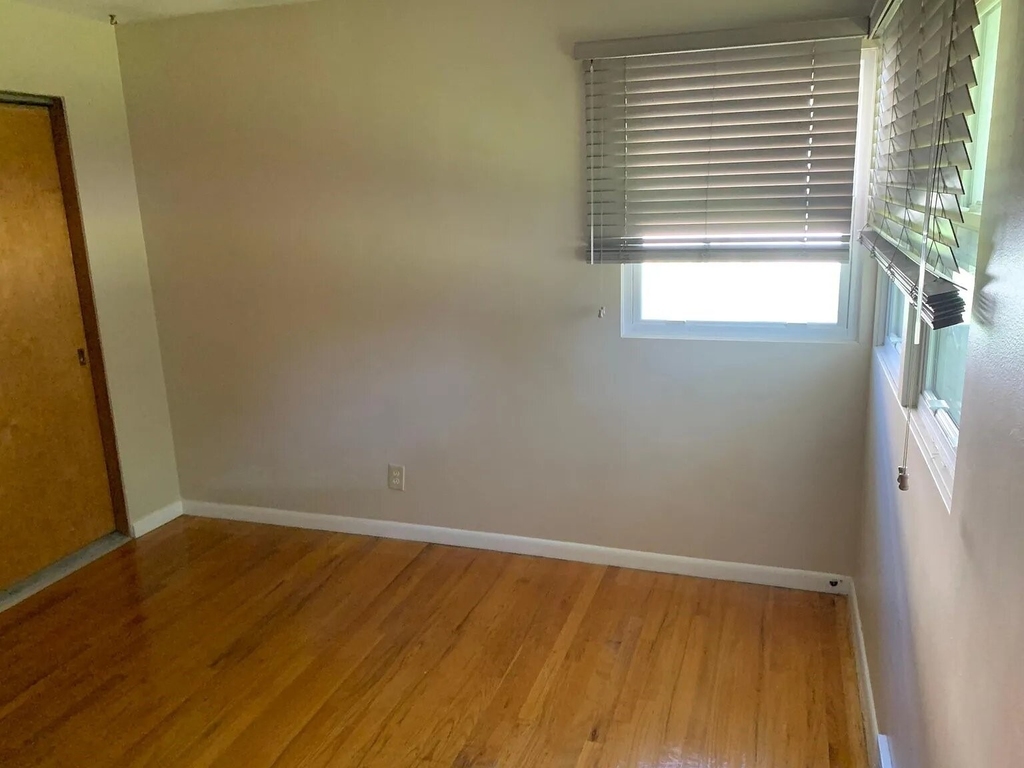 3137 Belmont Avenue - Photo 24