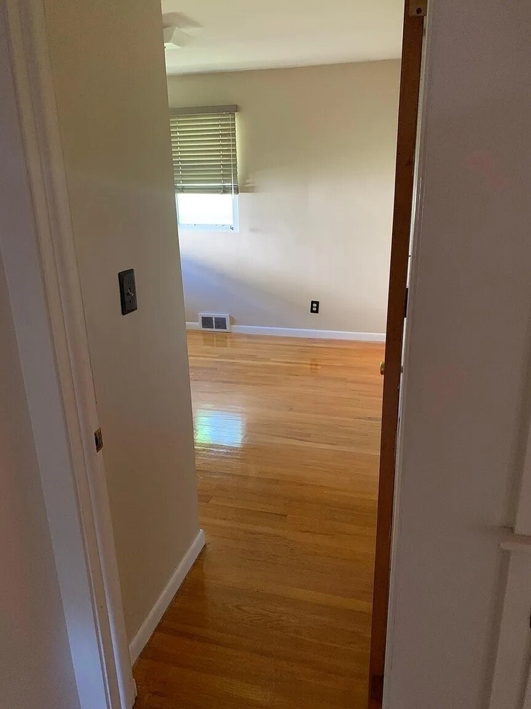 3137 Belmont Avenue - Photo 21