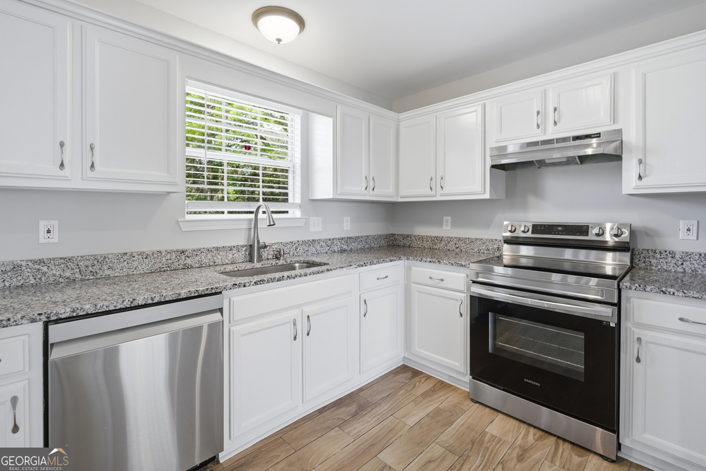 1098 Village Creek - Photo 10
