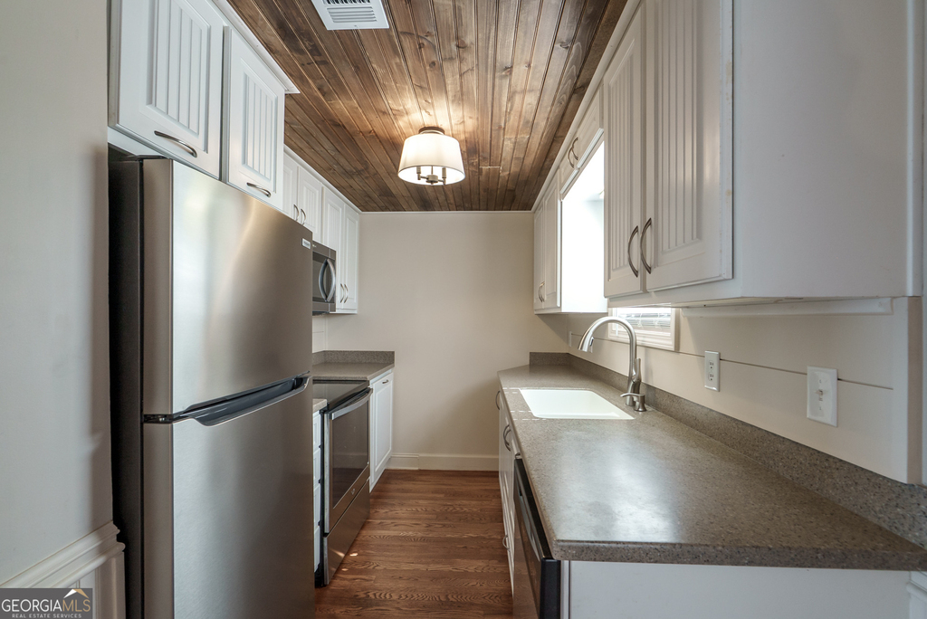 384 Arrowhead Trail - Photo 8