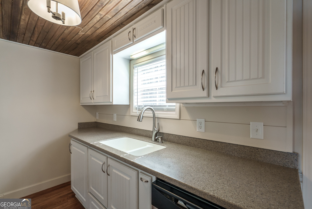 384 Arrowhead Trail - Photo 9