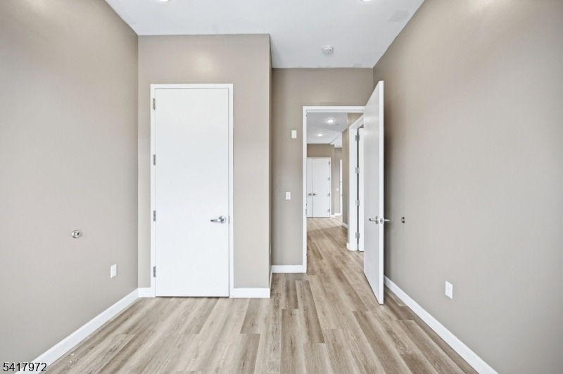 271 Millburn Ave - Photo 12
