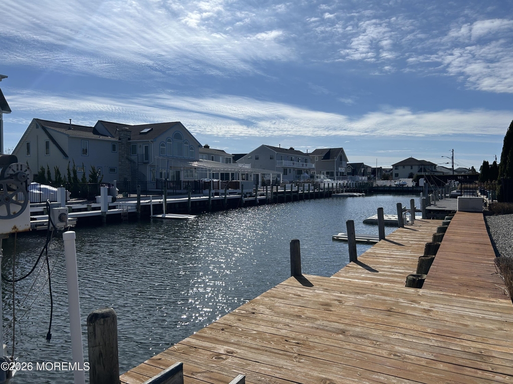 206 Pointe Drive - Photo 23