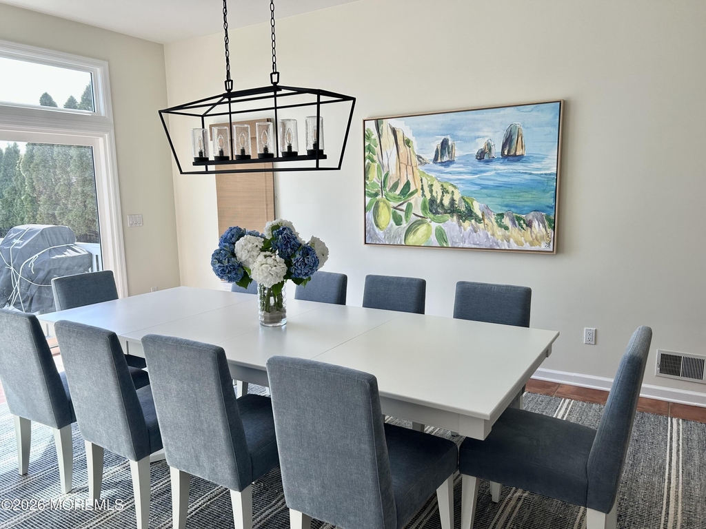 206 Pointe Drive - Photo 10