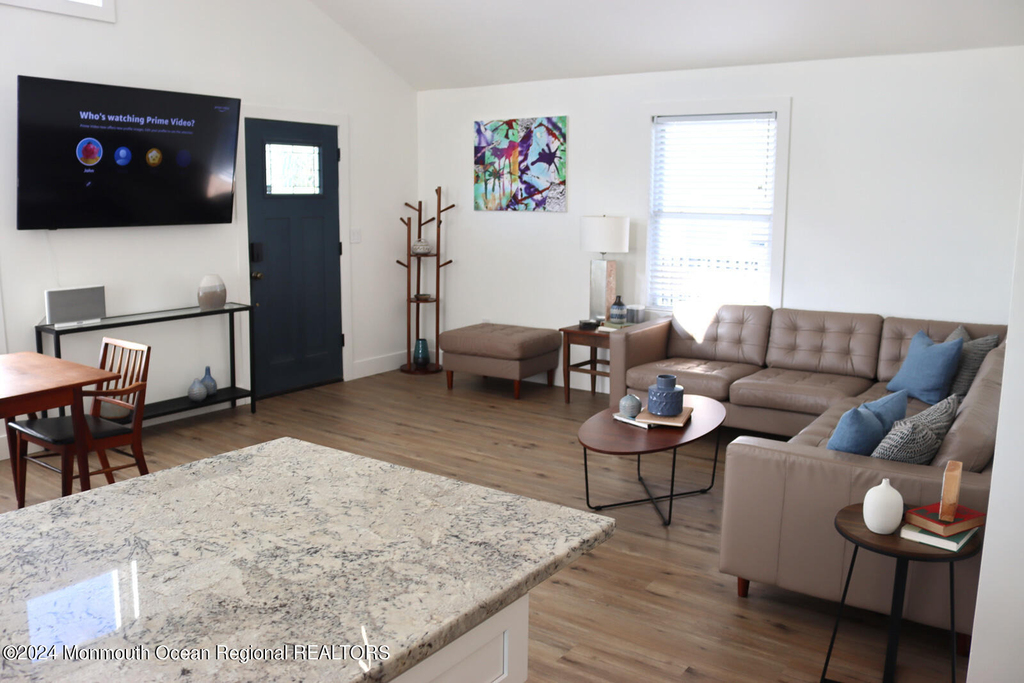 111 Long Branch Avenue - Photo 3