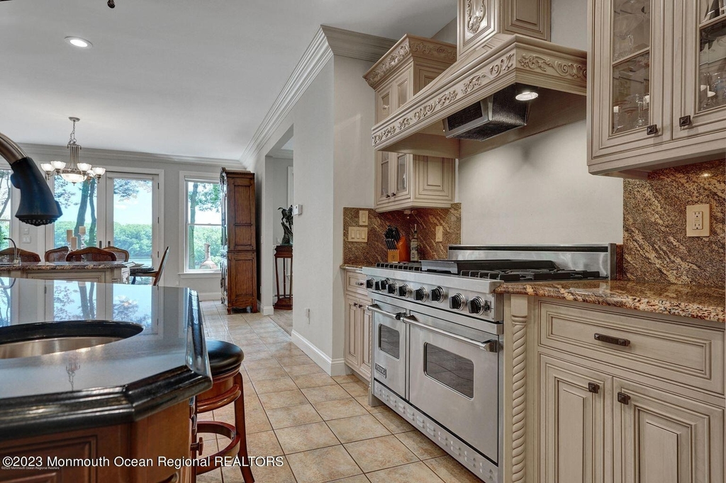 67 Phalanx Road - Photo 14