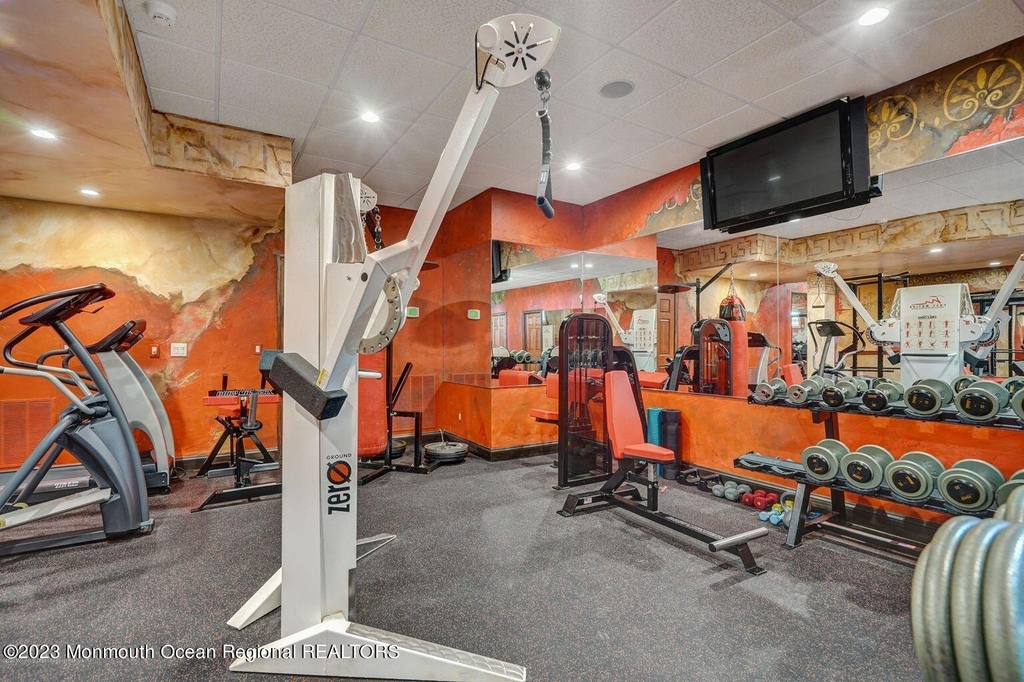 67 Phalanx Road - Photo 32