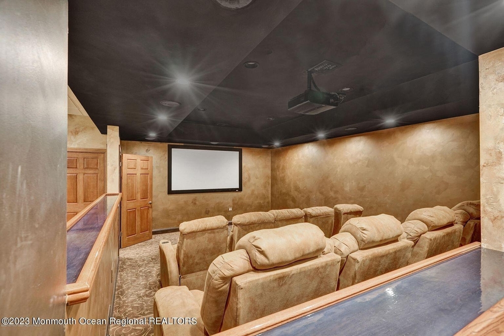 67 Phalanx Road - Photo 29