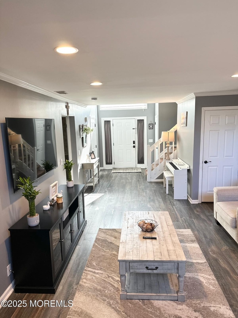 49 White Swan Way - Photo 9