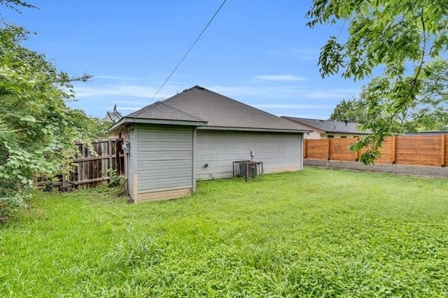 2520 Fatima Avenue - Photo 24