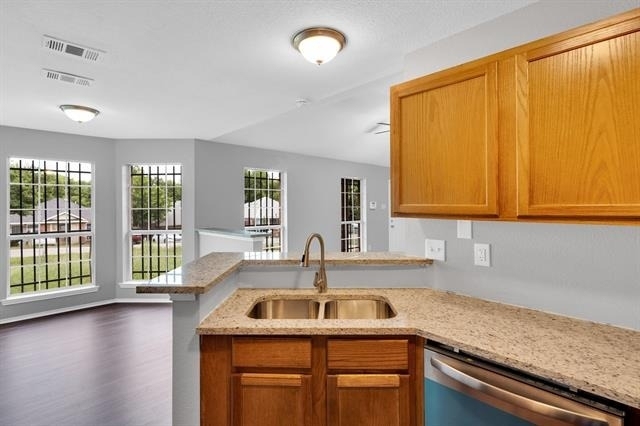 2520 Fatima Avenue - Photo 11